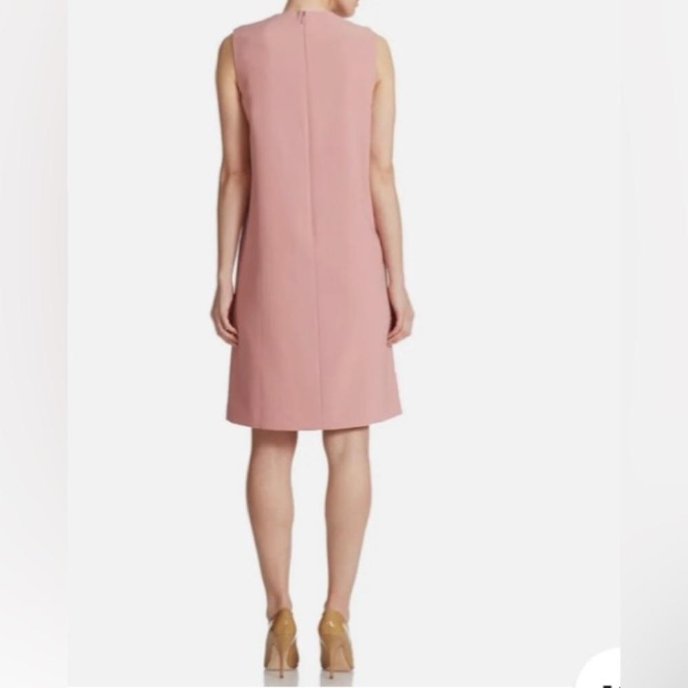 Anne Klein Embroidered Overlay
Shift Dress Women’s 16
Petal Pink - Picture 2 of 14
